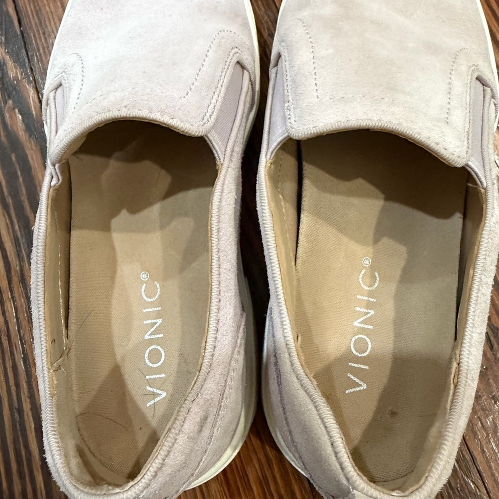 Vionic Kimmie Slip On Sneaker Mist Suede Womens Sz 6.5 Comfort Walking Shoes - Picture 7 of 8